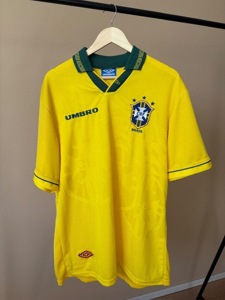 Brazilië Thuisshirt 1993 Umbro – Vintage 90s – Maat L, Maat XL, Ophalen of Verzenden, Zo goed als nieuw, Shirt