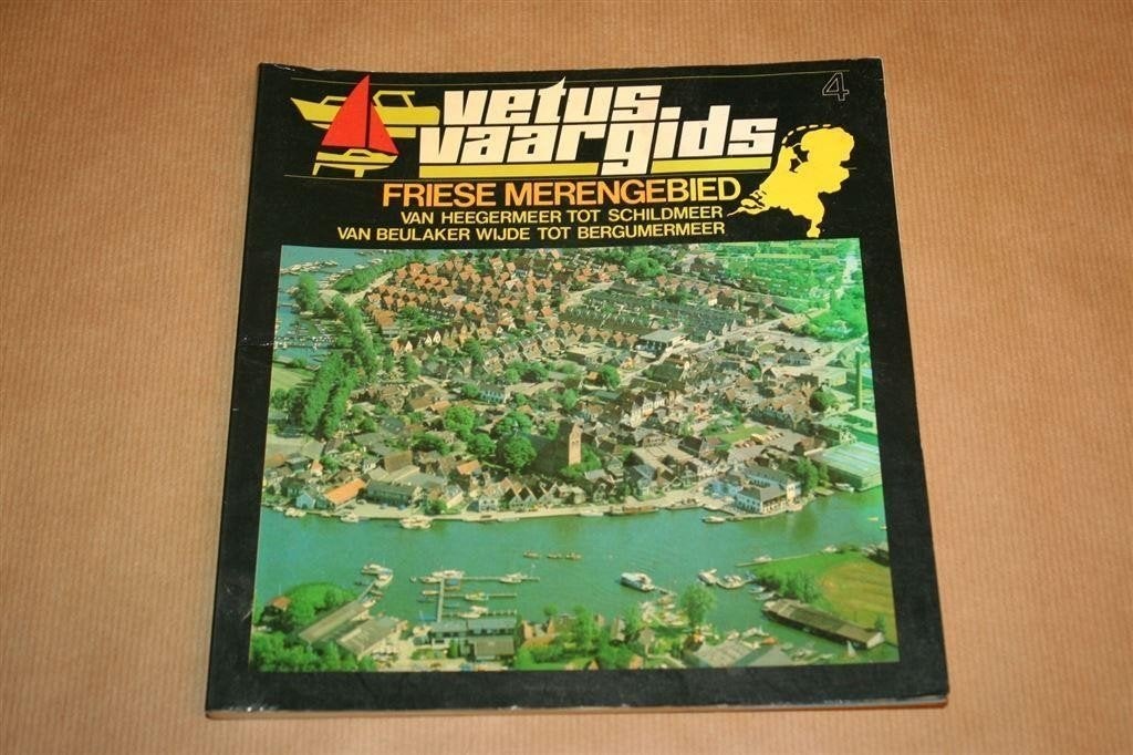 Vetus vaargids 4 Friese merengebied., Ophalen of Verzenden, Gelezen, Watersport en Hengelsport