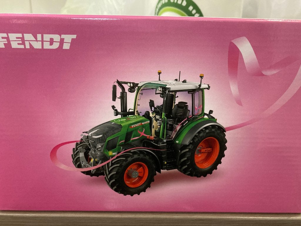 Fendt 515 ( Octobre Rose 2026) 1:32, Ophalen of Verzenden, Nieuw