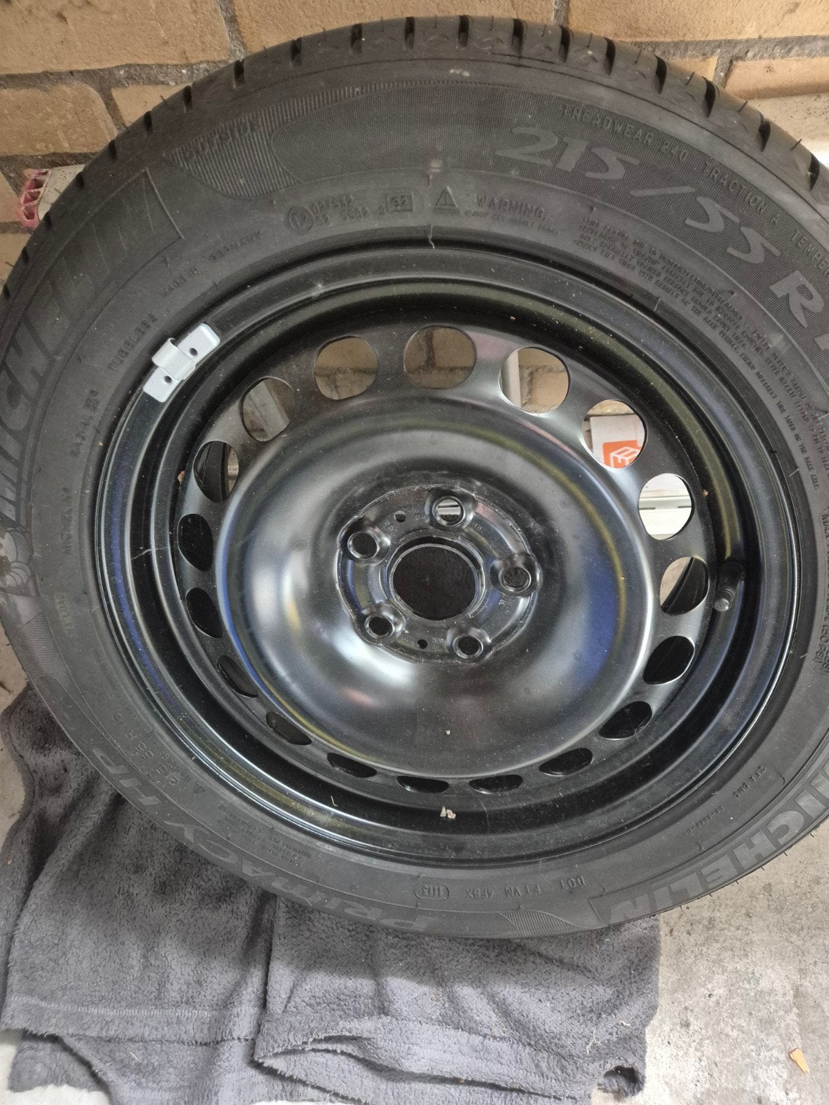 nieuwe Michelin reserve band 215/55/16, Auto diversen, Ophalen of Verzenden, Nieuw