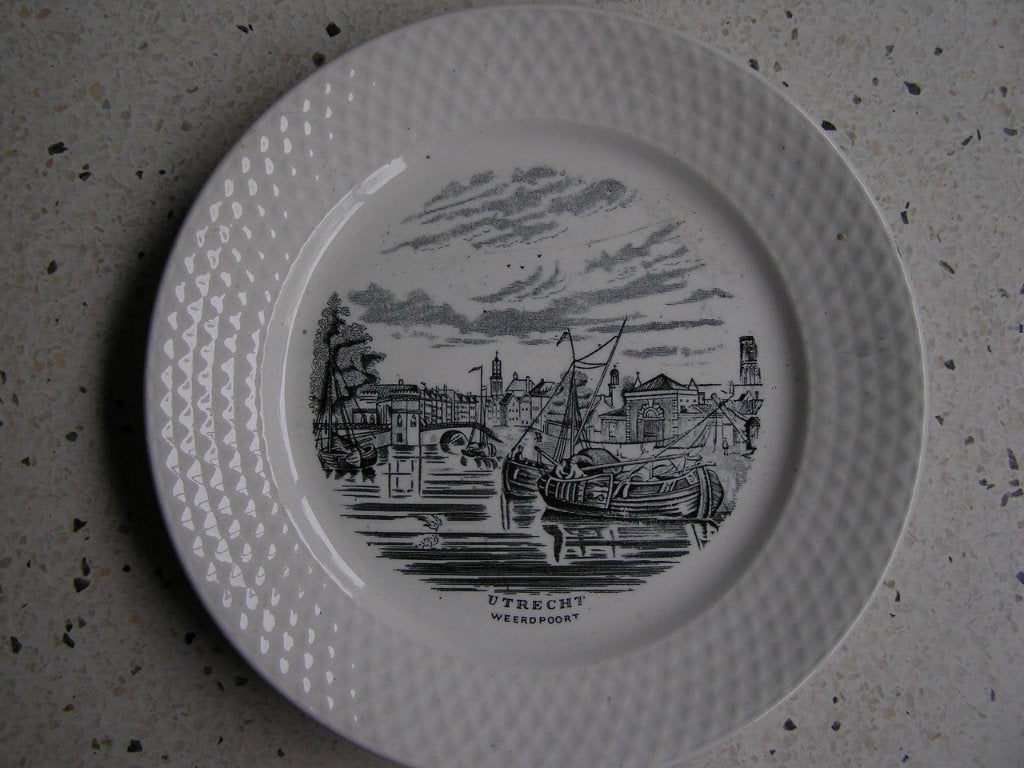 P.Regout bordjes 'Stadsgezichten., Antiek en Kunst, Ophalen