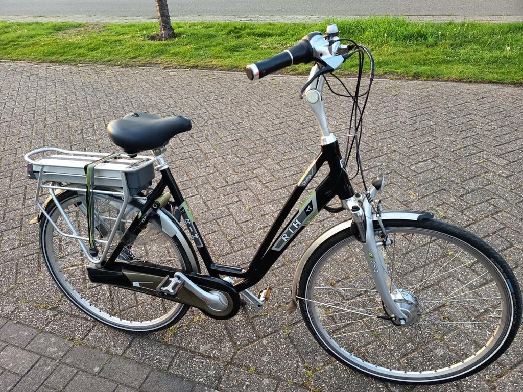 RIH Omega elektrische fiets - 8 versnellingen, lage instap, Zo goed als nieuw, 51 tot 55 cm, 50 km per accu of meer, Ophalen