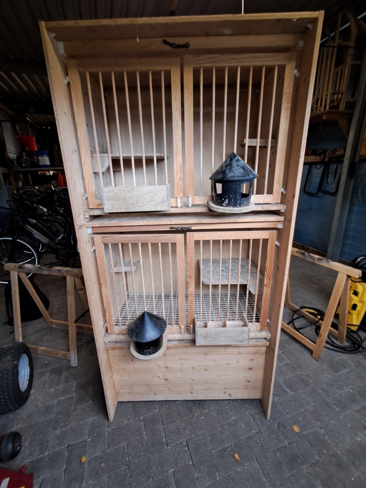 mooie duiven broedkooi, kweekhok ,kweekbox,duivenhok, Geslacht onbekend, Overige soorten