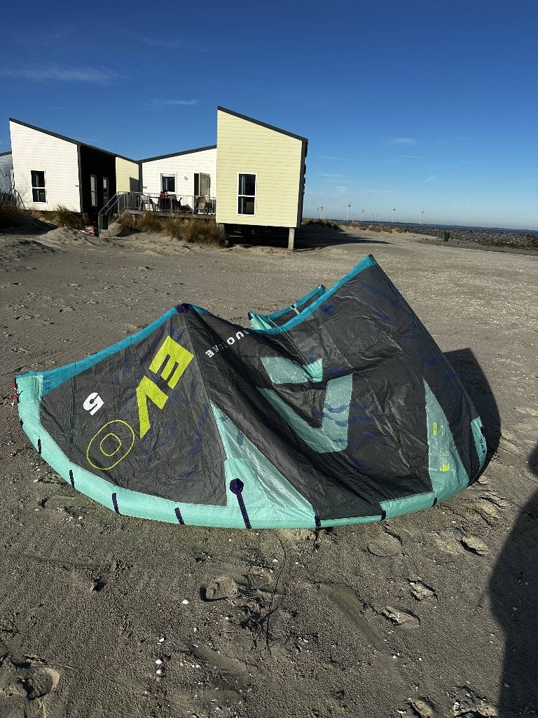 Duotone Evo 5m 2024 Kite, Watersport en Boten, Kitesurfen, Info@duotone.com, Gebruikt, Duitsland, Geen board