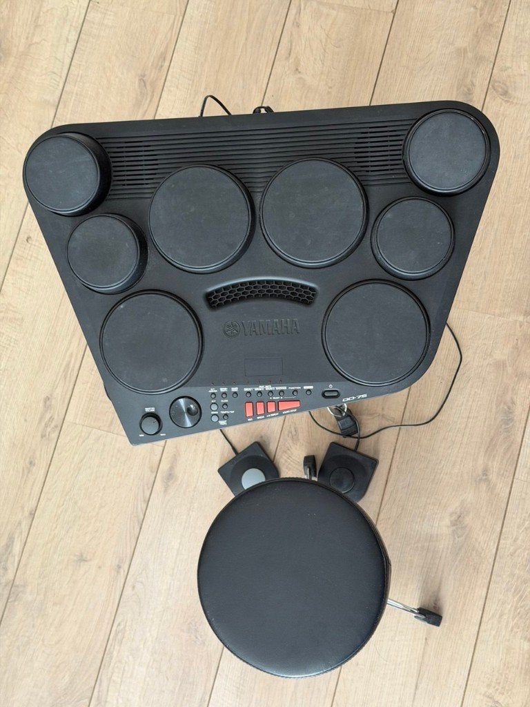 Yamaha DD-75 digitale drumkit + standaard, kruk en pedalen, Ophalen, Gebruikt, Yamaha, Elektronisch