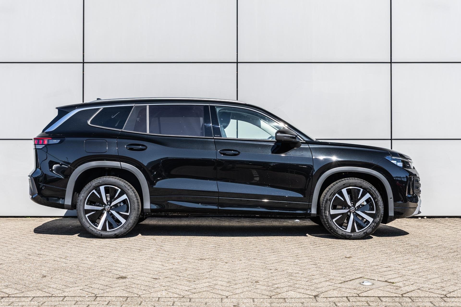Volkswagen Tayron 1.5 eHybrid 204pk DSG Life Edition | Trekh, Auto's, Volkswagen, 12 maanden, Stof, 1498 cc, 4 cilinders