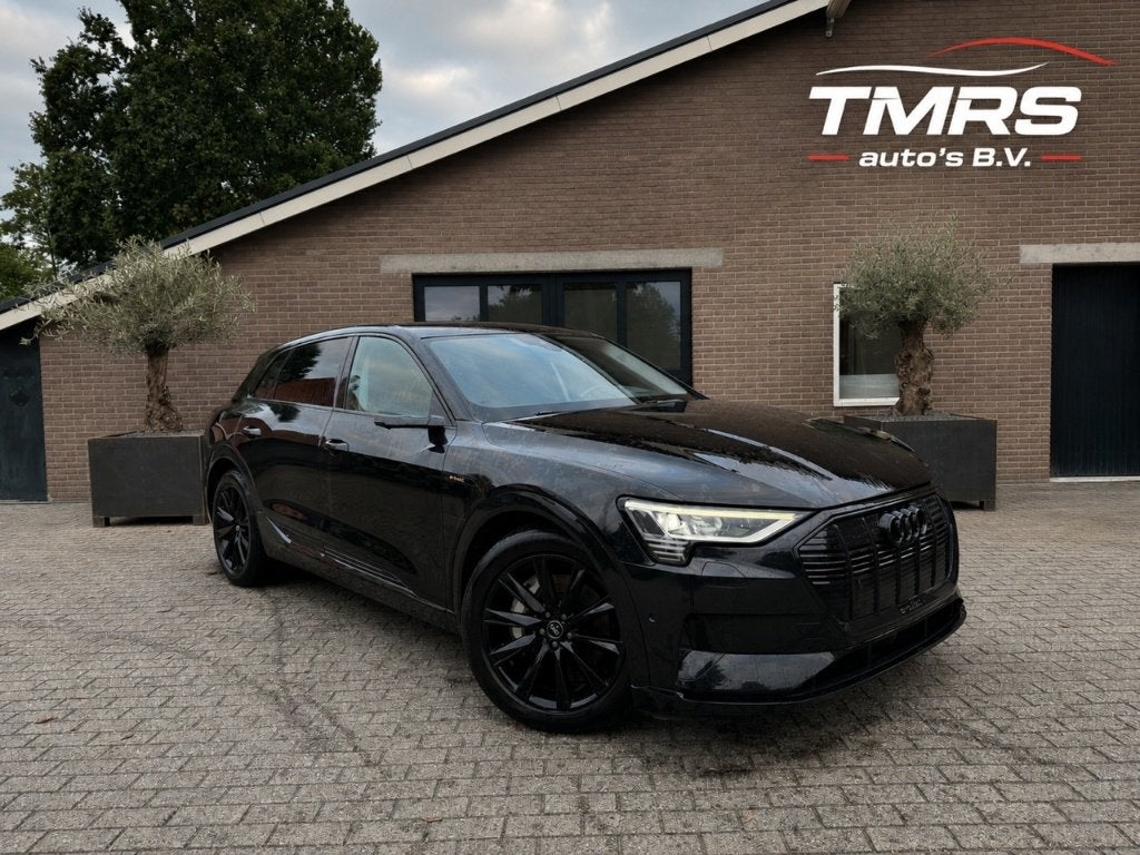 Audi E-tron 55 Quattro S-Line Virtual Mirror Trekhaak Camera, Zwart, Elektrisch, Audi, SUV of Terreinwagen