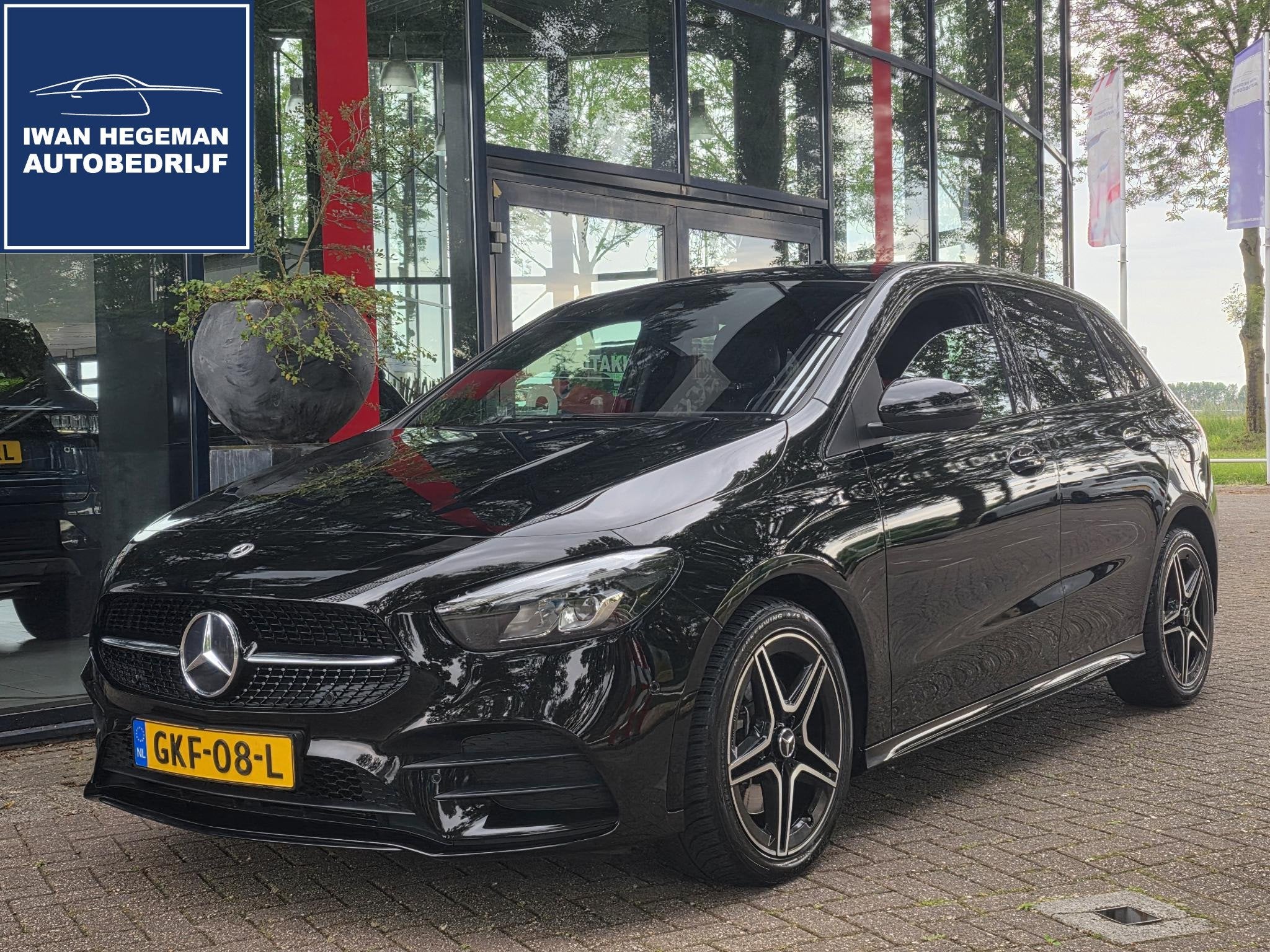 Mercedes-Benz B-klasse AMG 250 e Business Line | SOH 95,28%, 12 maanden, Gebruikt, Euro 6, Leder en Stof