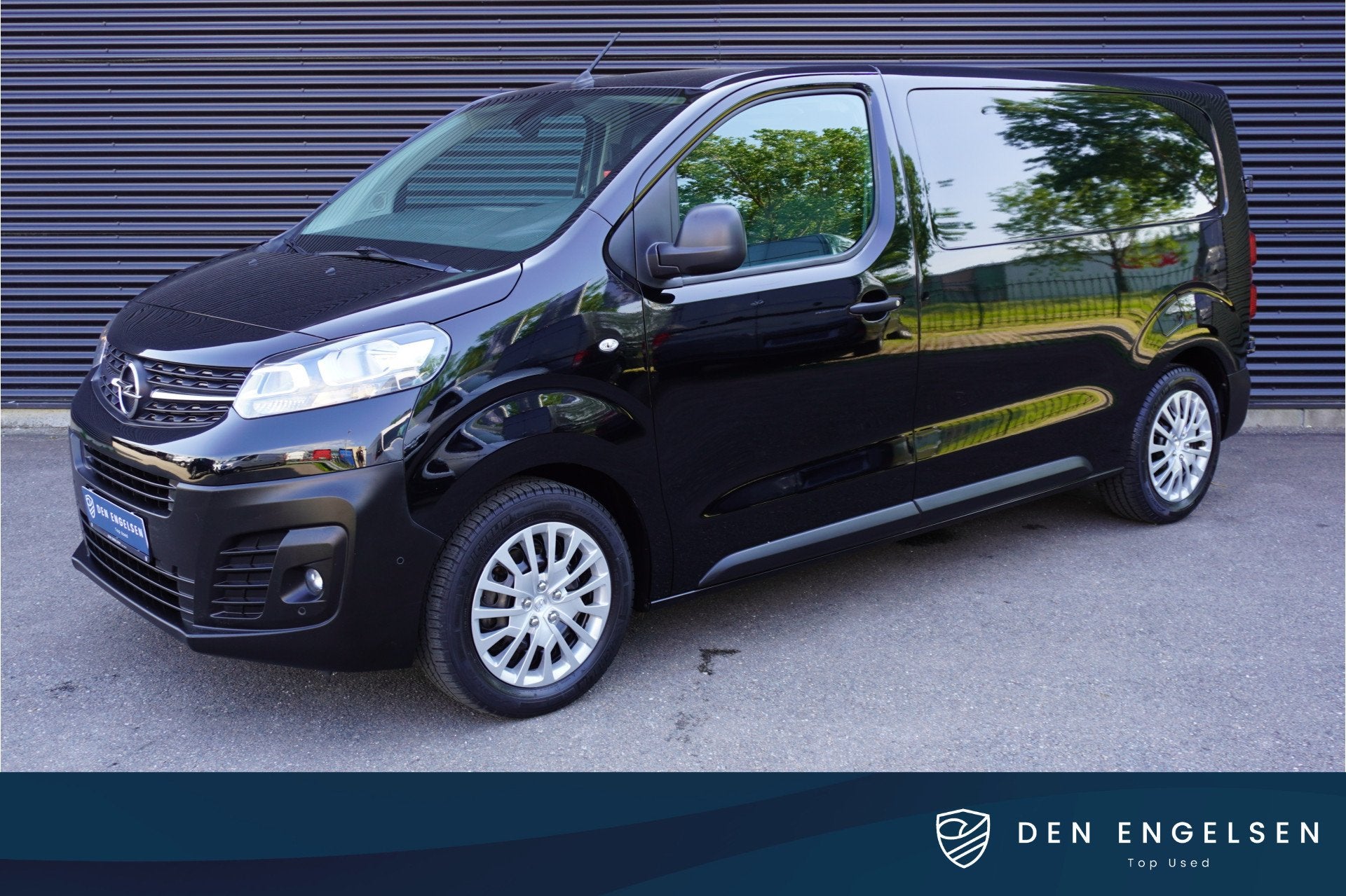 Opel Vivaro 102pk L2H1 Navigatie Camera Apple Carplay Crusie, Auto's, Voorwielaandrijving, 4 cilinders, 1586 kg, Zwart