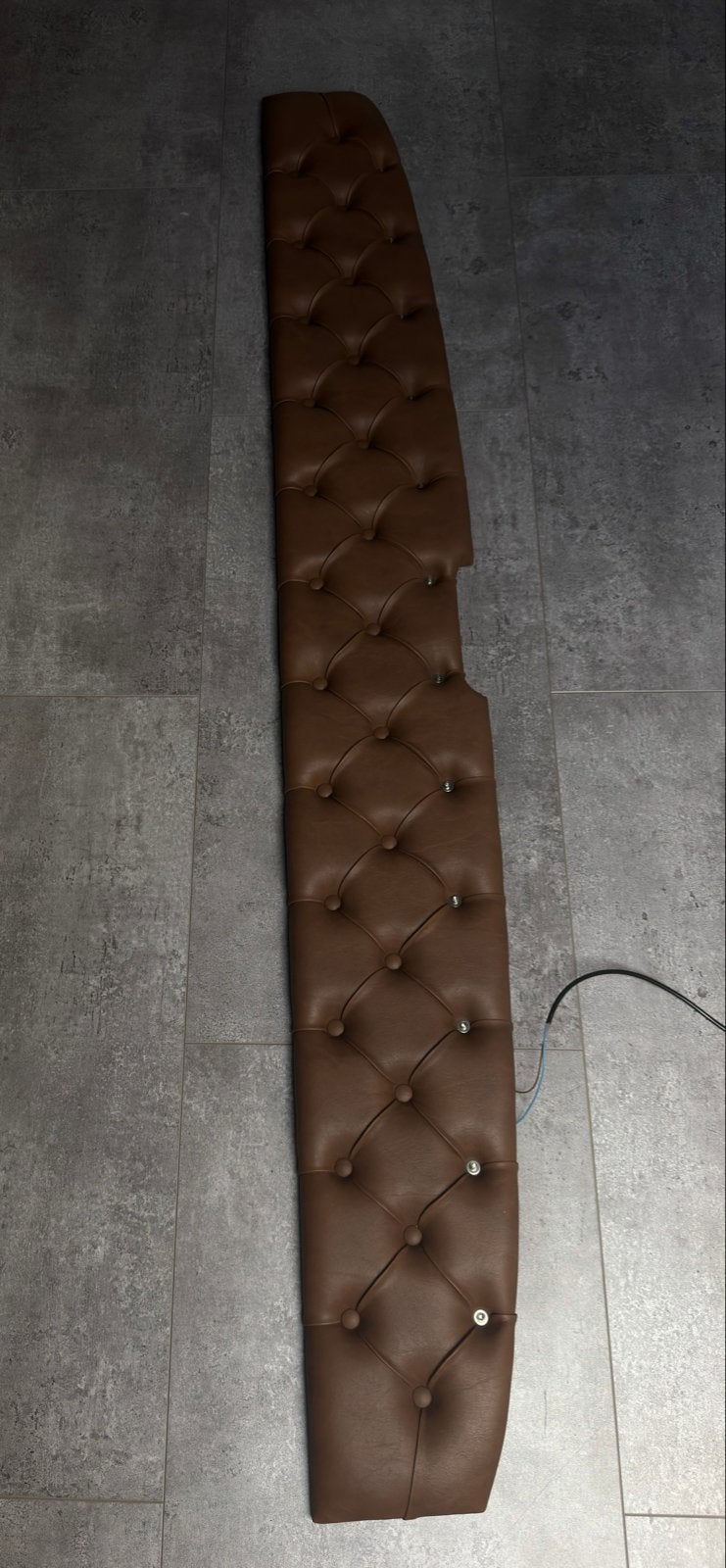 Volvo Zonneklep plaat geknoopt met 12 ledpuntjes Choco Bruin, Ophalen of Verzenden, Nieuw, Volvo, Interieur en Bekleding