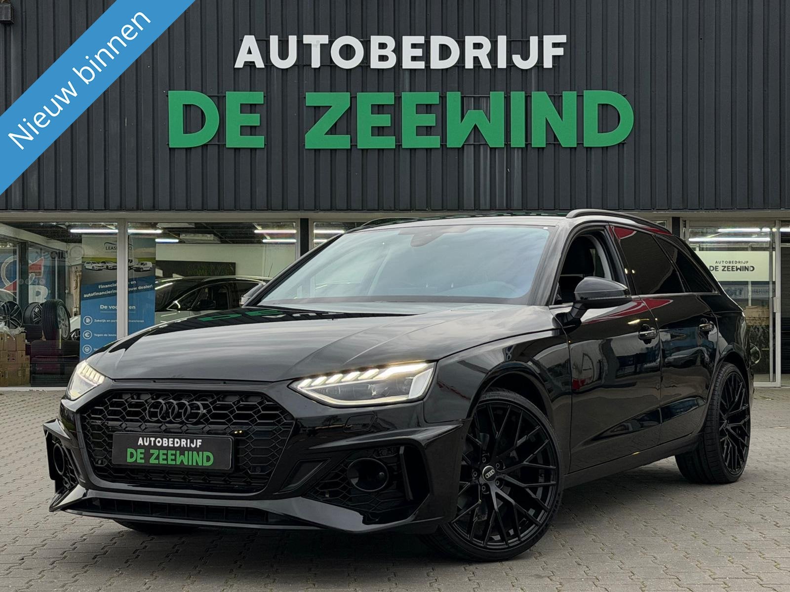 Audi A4 Avant 35 TFSI RS4 Look| Sport | Black on Black, Auto's, Gebruikt, Zwart, 4 cilinders, A4