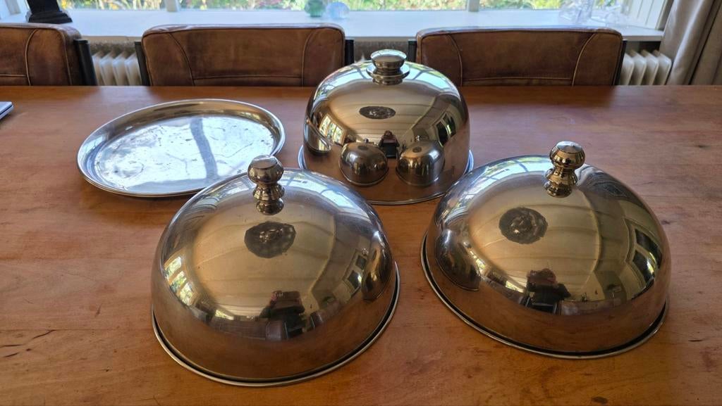 Set van 3 Cloches / Deksel voor op bord, Verzenden