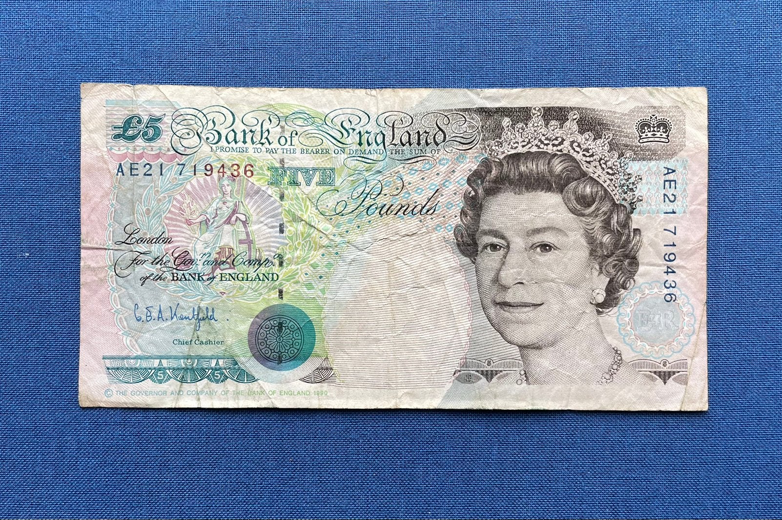 Te Koop Bankbiljet 5 Pond. Engeland, Postzegels en Munten, Verzenden, Overige landen