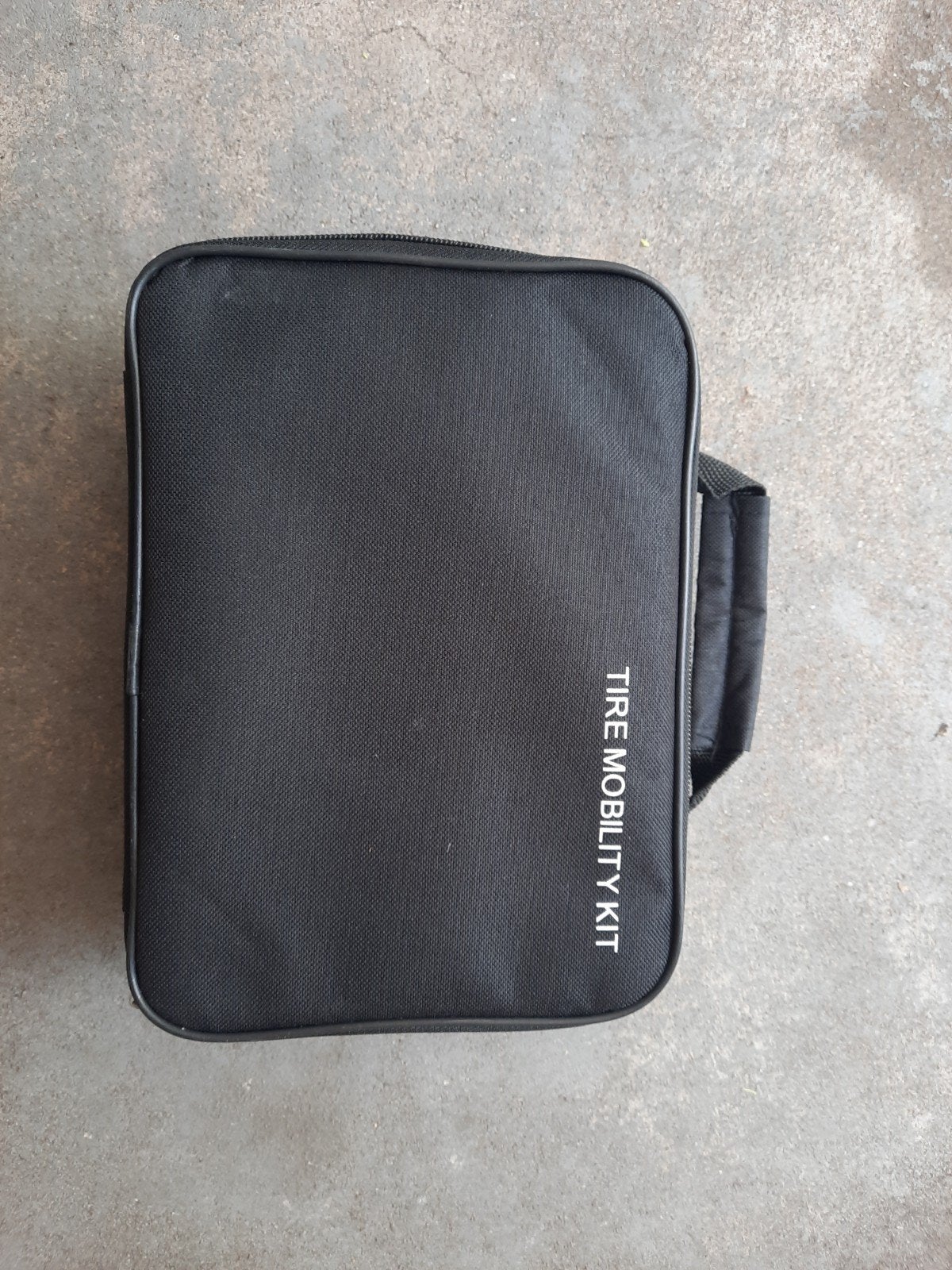 Tire Mobility Kit - Bandenreparatieset, Ophalen of Verzenden, Gebruikt