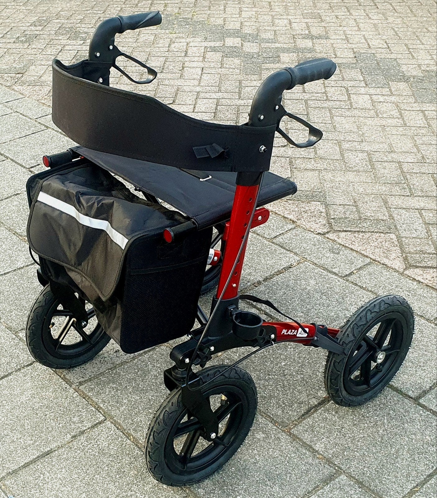 Rollator outdoor inklapbaar met grote luchtbanden NIEUW, Diversen, Rollators, Rollator outdoor, Nieuw, Ophalen of Verzenden, Opvouwbaar