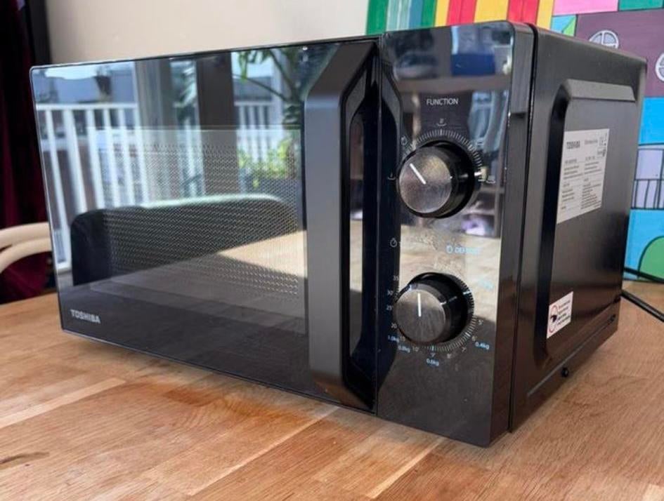 Microwave/ Magnetrons TOSHIBA, Ophalen, Zo goed als nieuw