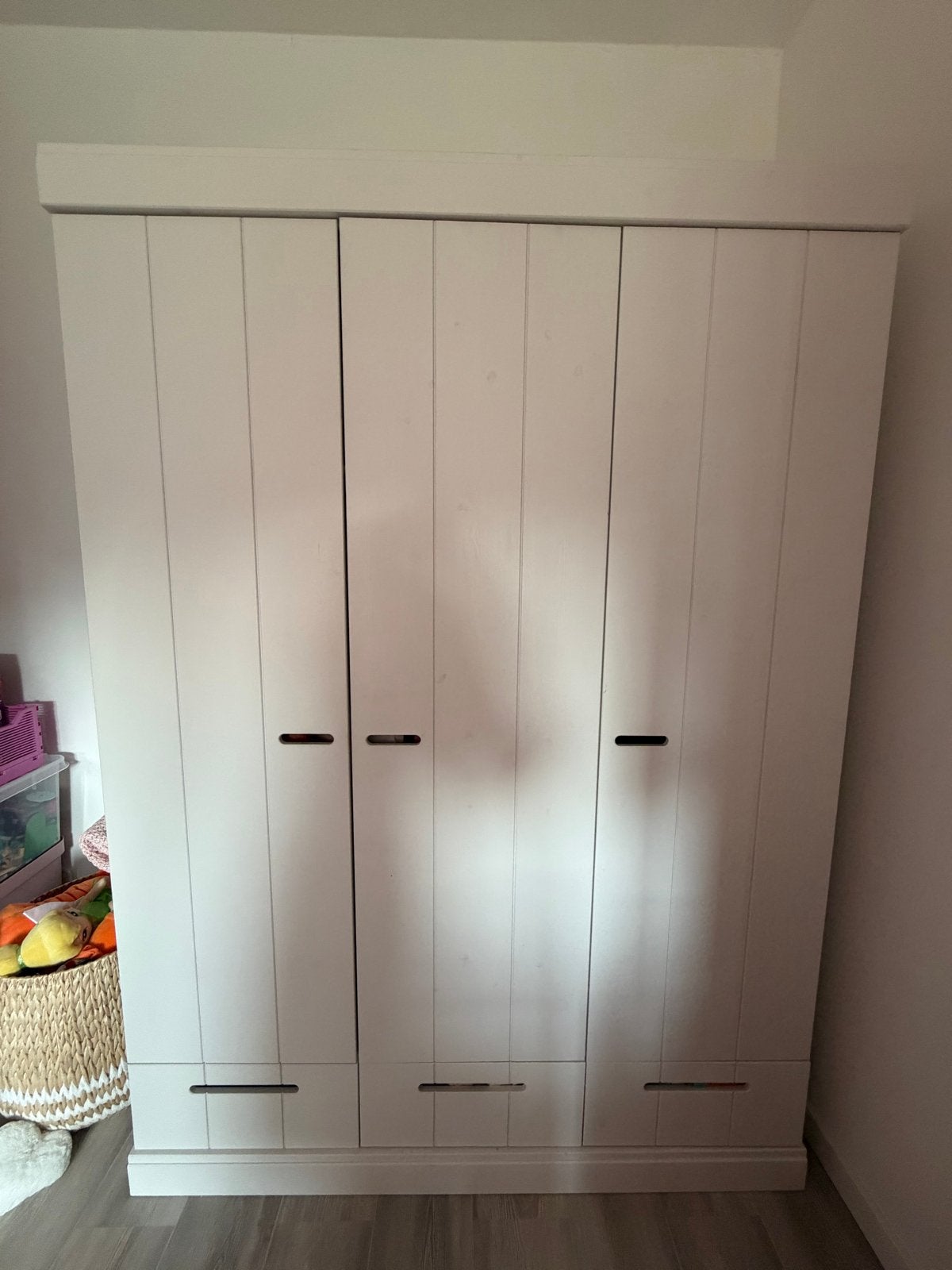 WOOOD Connect 3-deurs kledingkast wit, Huis en Inrichting, Ophalen, Gebruikt, 100 tot 150 cm, Met lade(s)