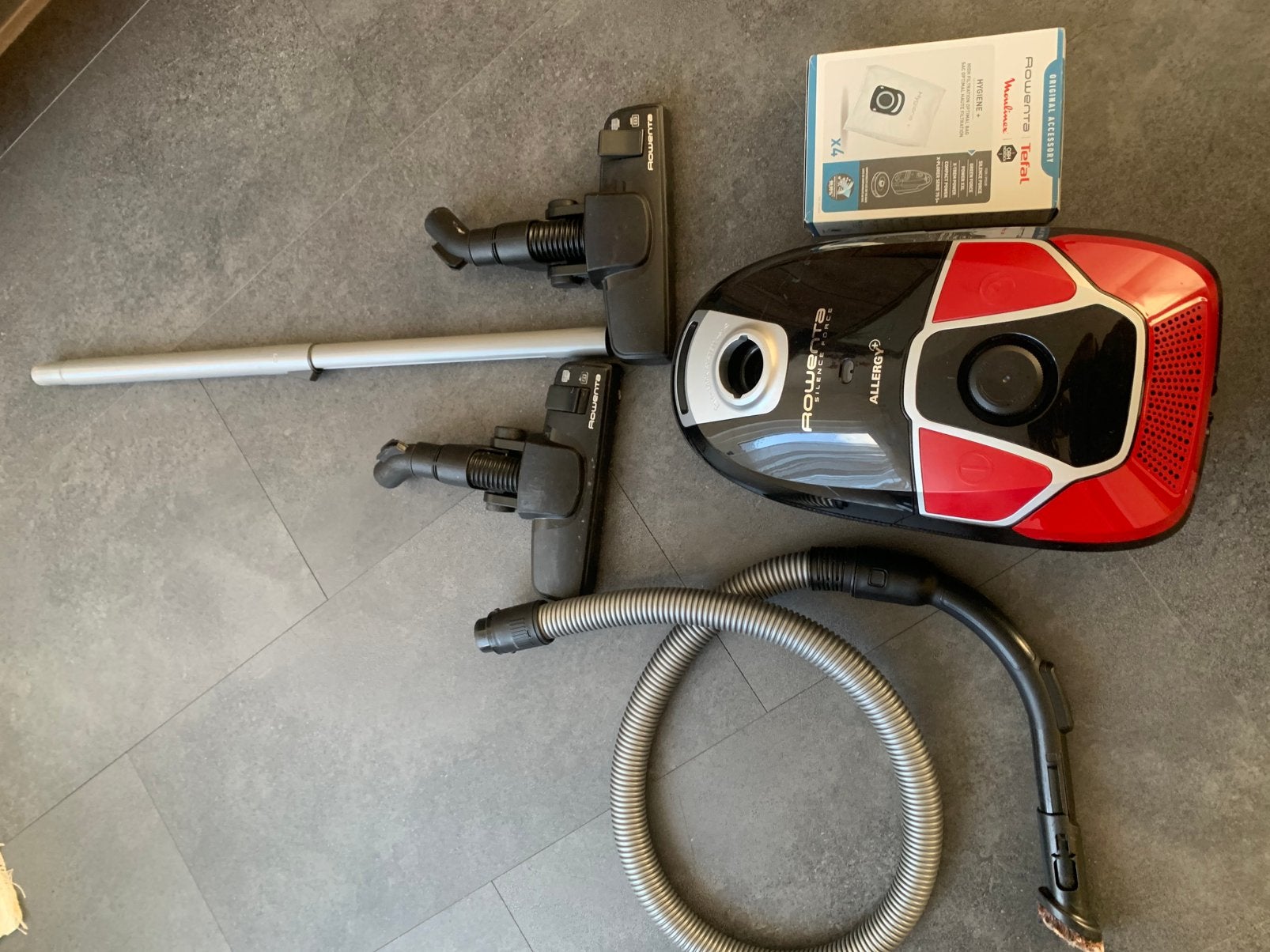 Rowenta silence Force stofzuige, Ophalen of Verzenden, Zo goed als nieuw, Stofzak, Rowenta