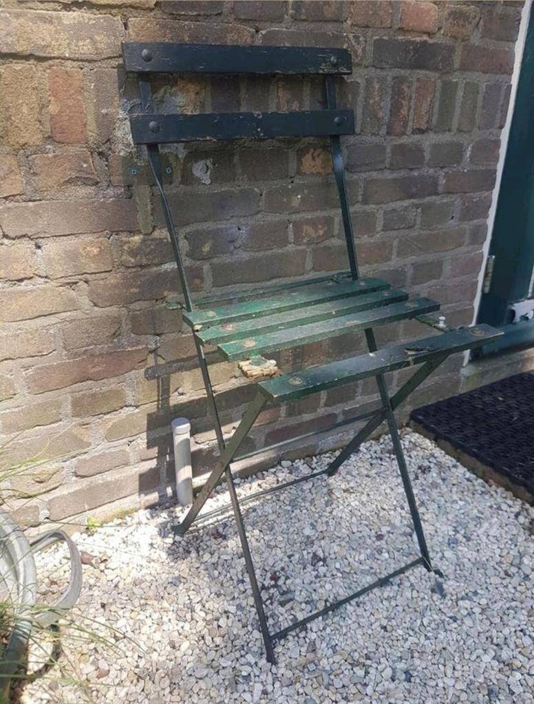 Brocante stoeltje bistro stoeltje bistro tuinset, Ophalen of Verzenden, Gebruikt, Metaal, Inklapbaar