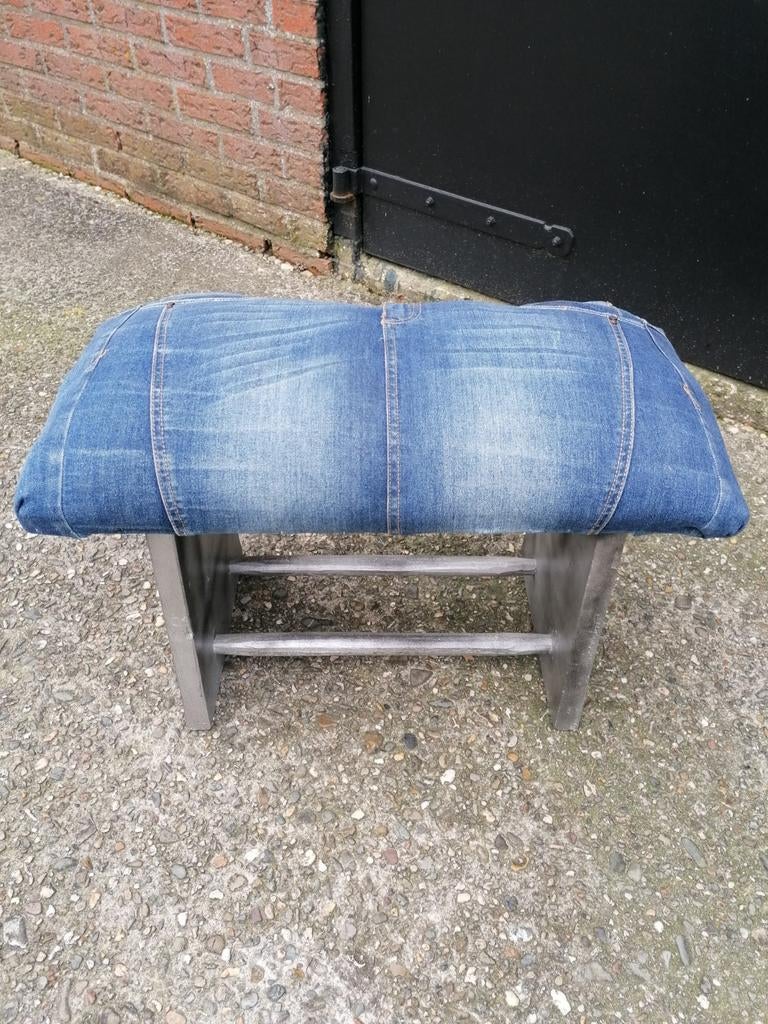 Unieke spijkerstof kruk/bankje - Handgemaakt, Ophalen, Gebruikt, Industrieel, Modern, Casual, Blauw