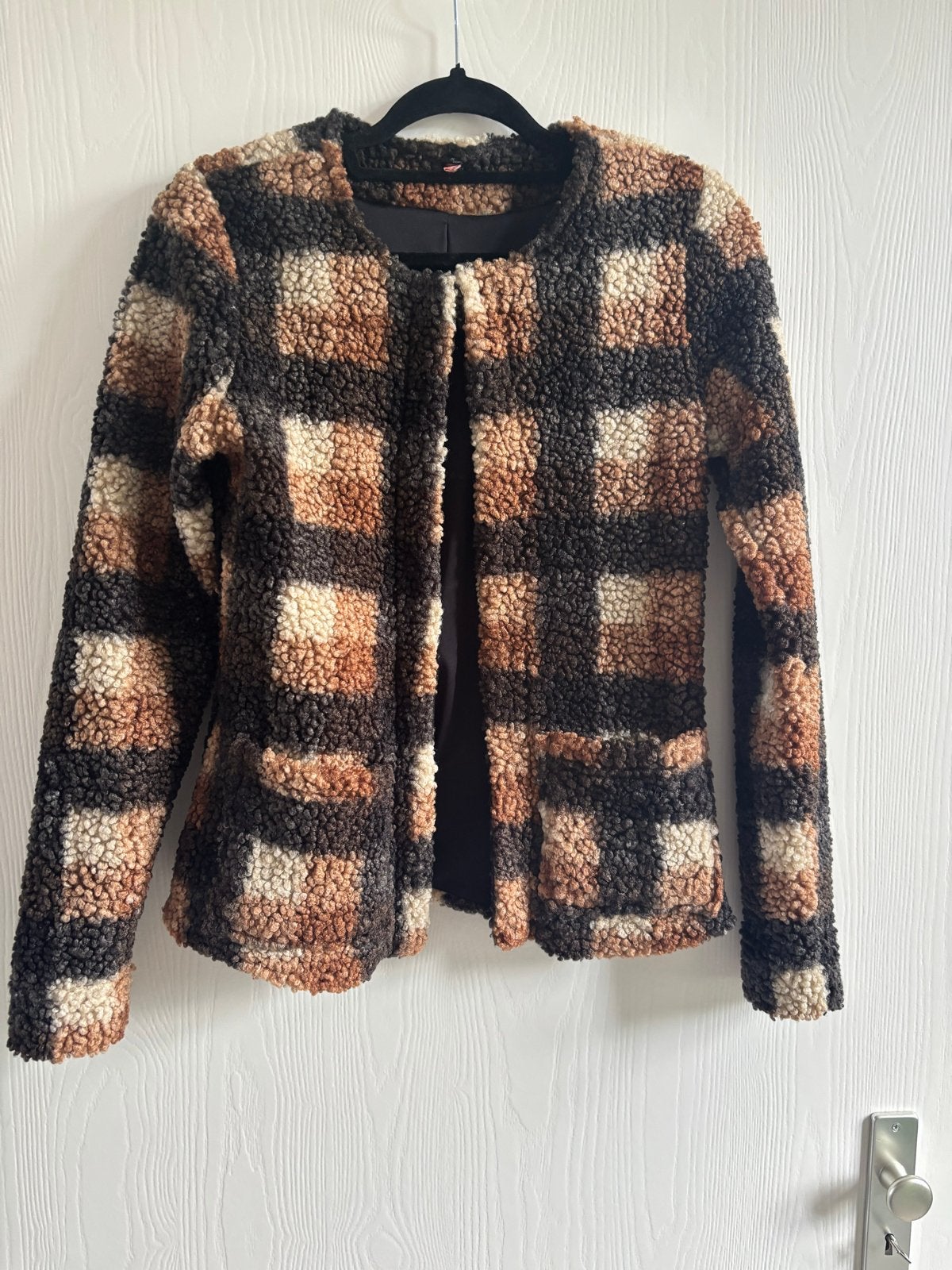 Geruite teddy jasje bruin/beige maat M, Ophalen of Verzenden, Zo goed als nieuw, Maat 36 (S), Bruin