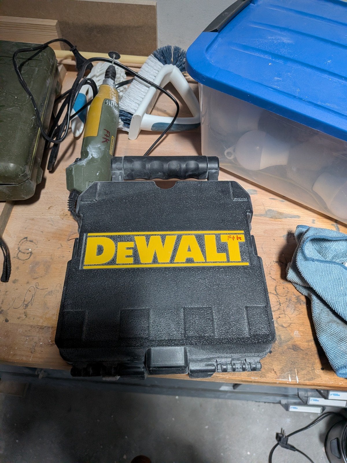 DeWalt DW088CG Groene Kruislijnlaser Waterpas, Doe-het-zelf en Verbouw, Meetapparatuur, Ophalen of Verzenden, Gebruikt, Licht