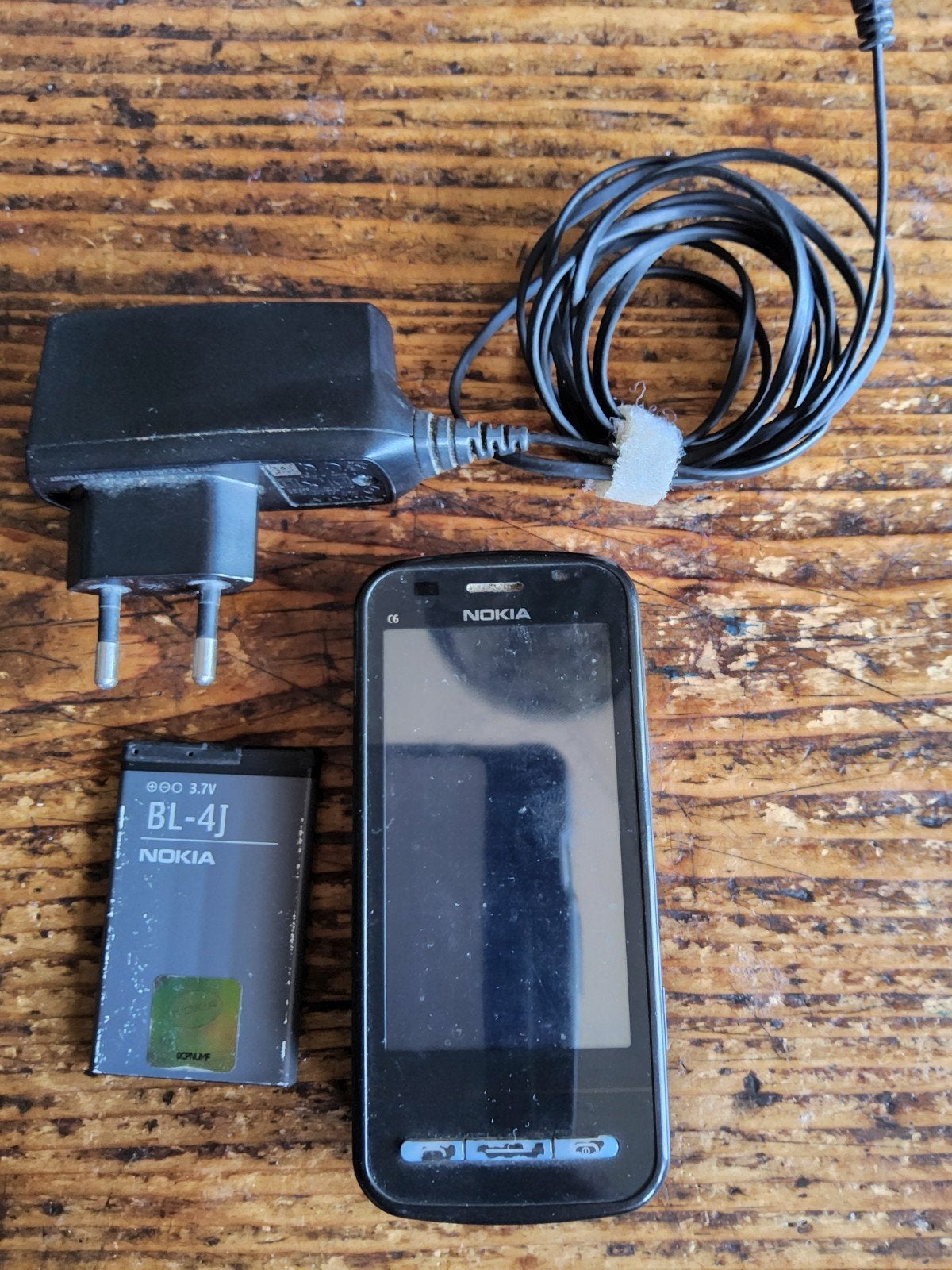 Nokia C6-00 (2010), Telecommunicatie, Mobiele telefoons | Nokia, Gebruikt, Schuifmodel, Zwart, 3 tot 6 megapixel