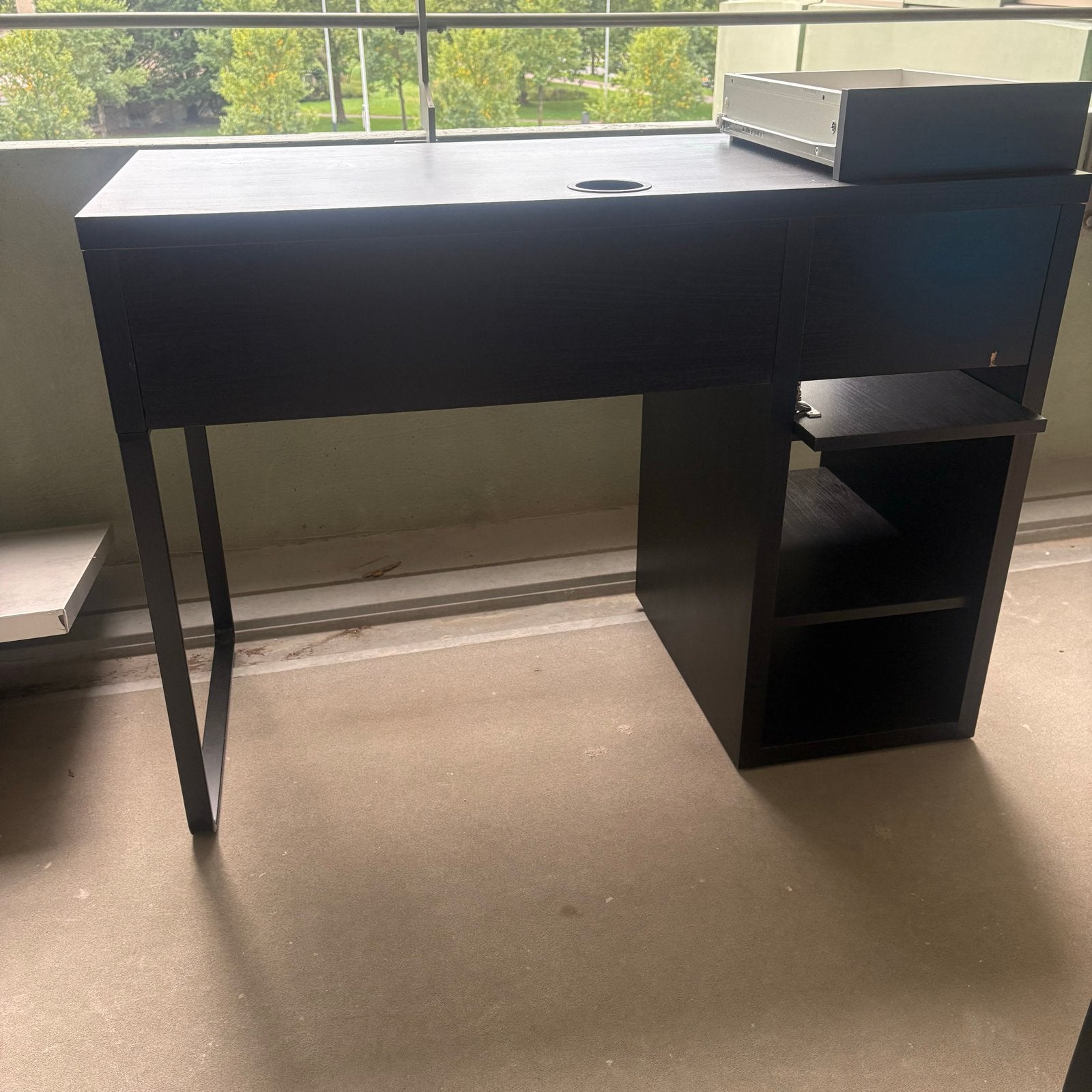 Micke bureau zwart hout, gebruikt, Ophalen, Gebruikt, Hout, IKEA
