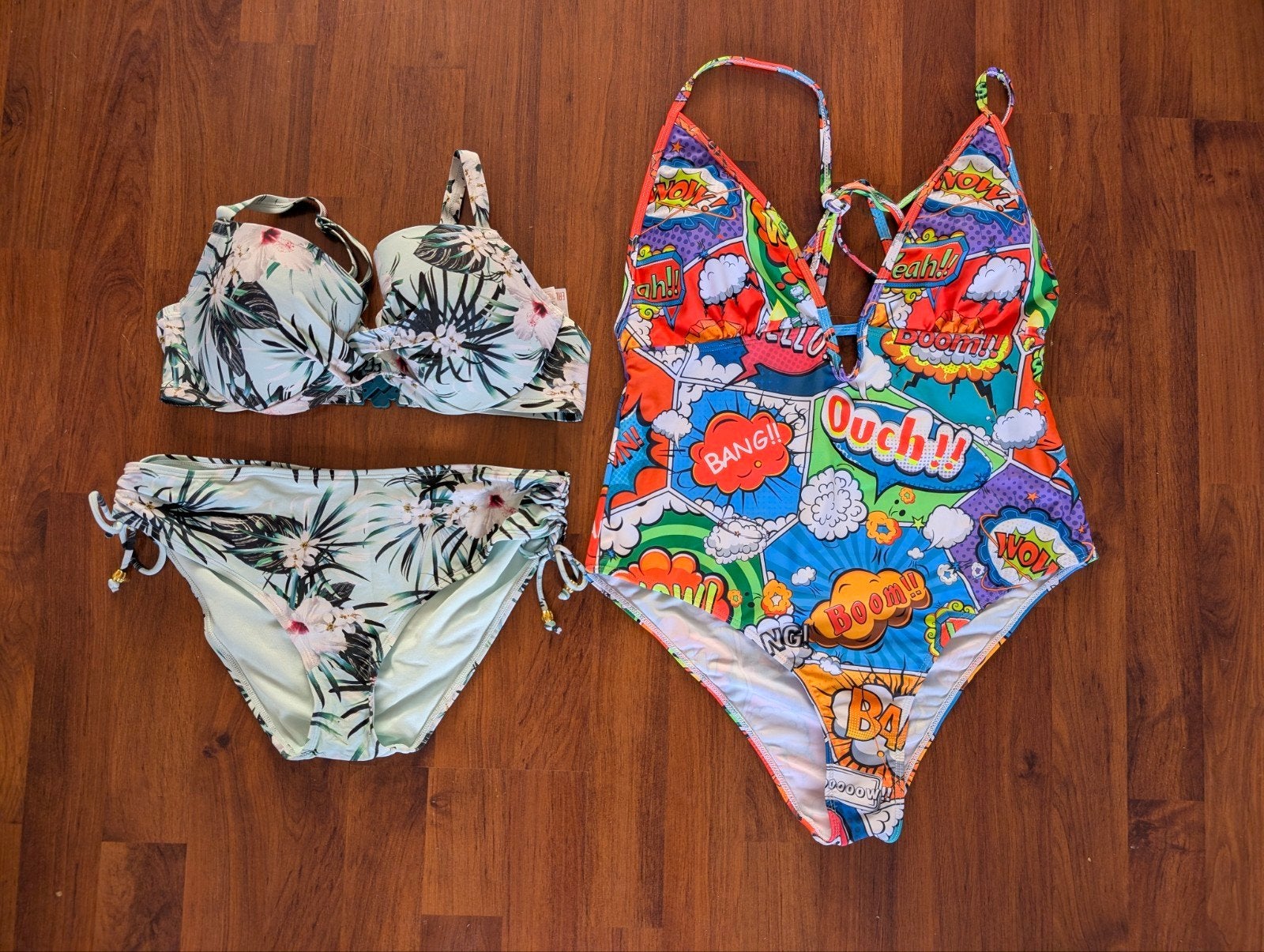 Badpak en Bikini. Maat 85C/L. Beiden nieuw!, Kleding | Dames, Badmode en Zwemkleding, Meerkleurig, Nieuw, Badpak, Ophalen of Verzenden