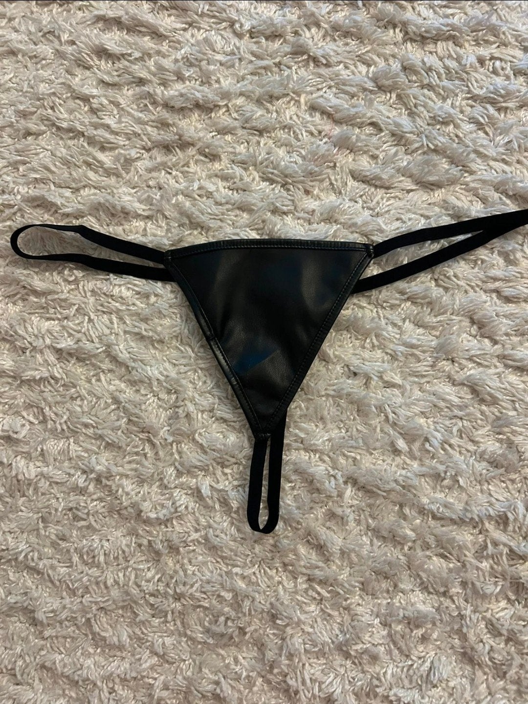 Zwarte kunstleer string tanga - Maat 3XL, Verzenden, Zwart, String