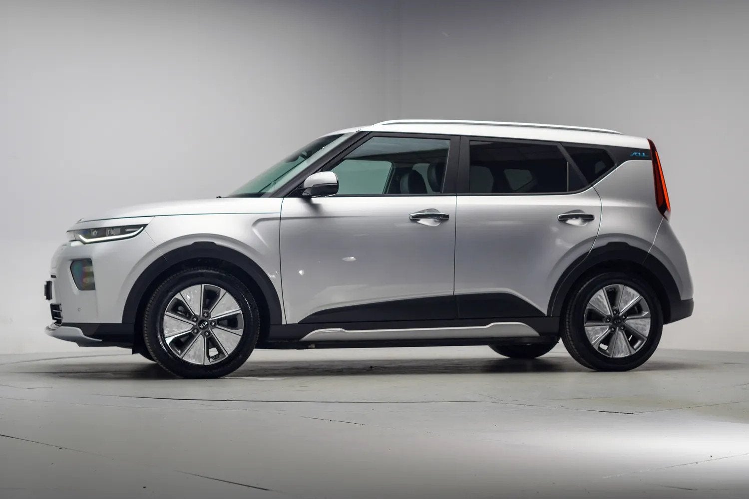 Kia e-Soul ExecutiveLine 64 KWh Aut. {Pano/Apple/Android/Nav, Auto's, Automaat, 0 cilinders, Gebruikt, 1657 kg