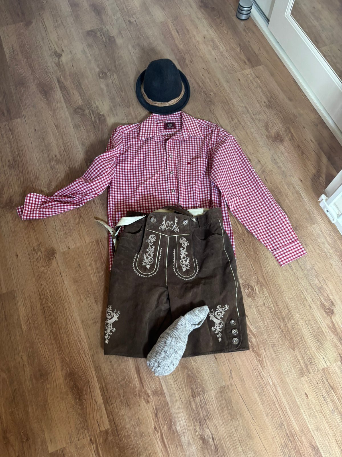 Oktoberfest titol uit oostenrijk, Ophalen of Verzenden, Zo goed als nieuw