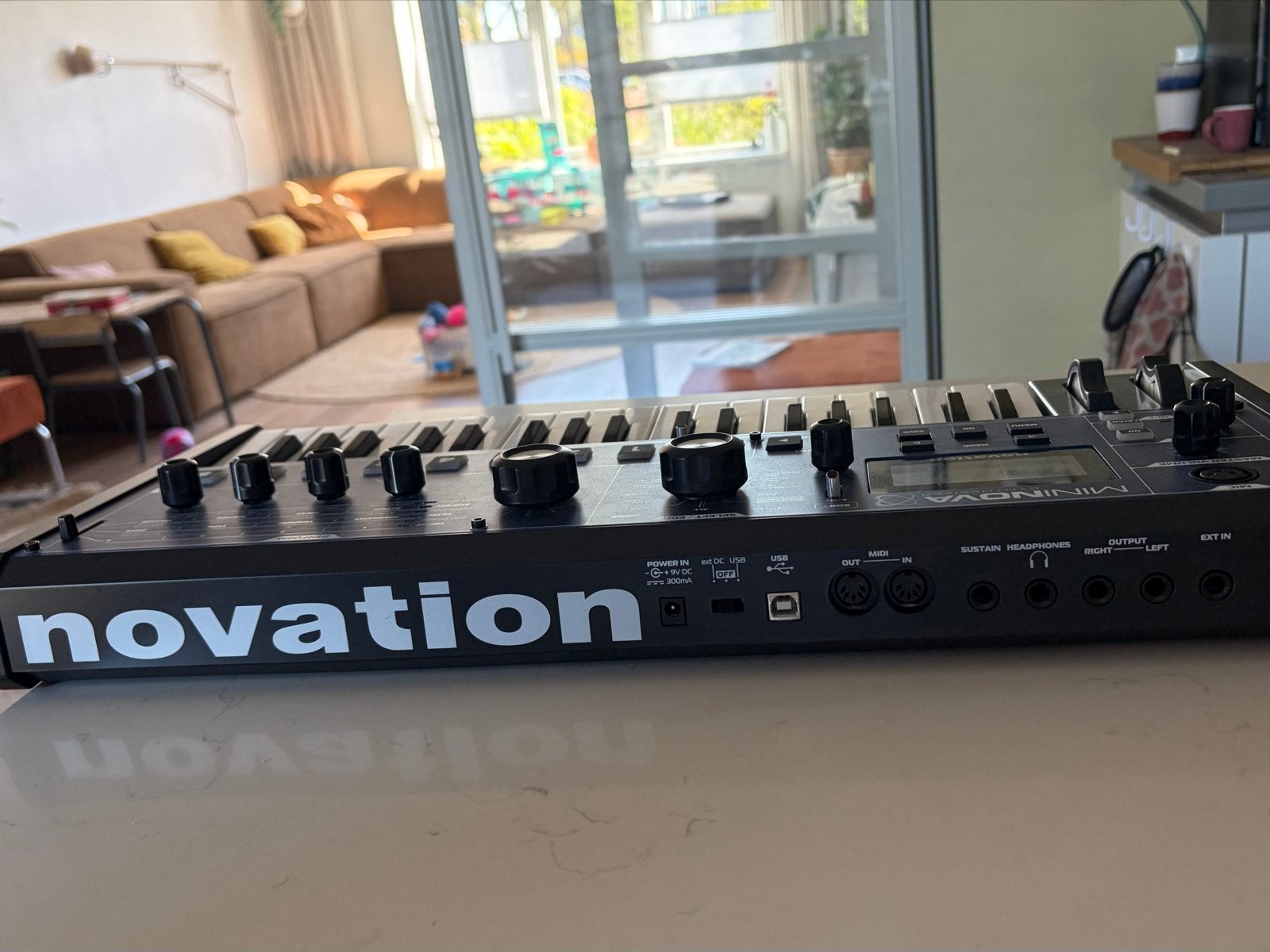 Novation Mininova Synthesizer met Vocoder Mic Adapter en Doo, Muziek en Instrumenten, Synthesizers, Ophalen, Novation, Overige aantallen