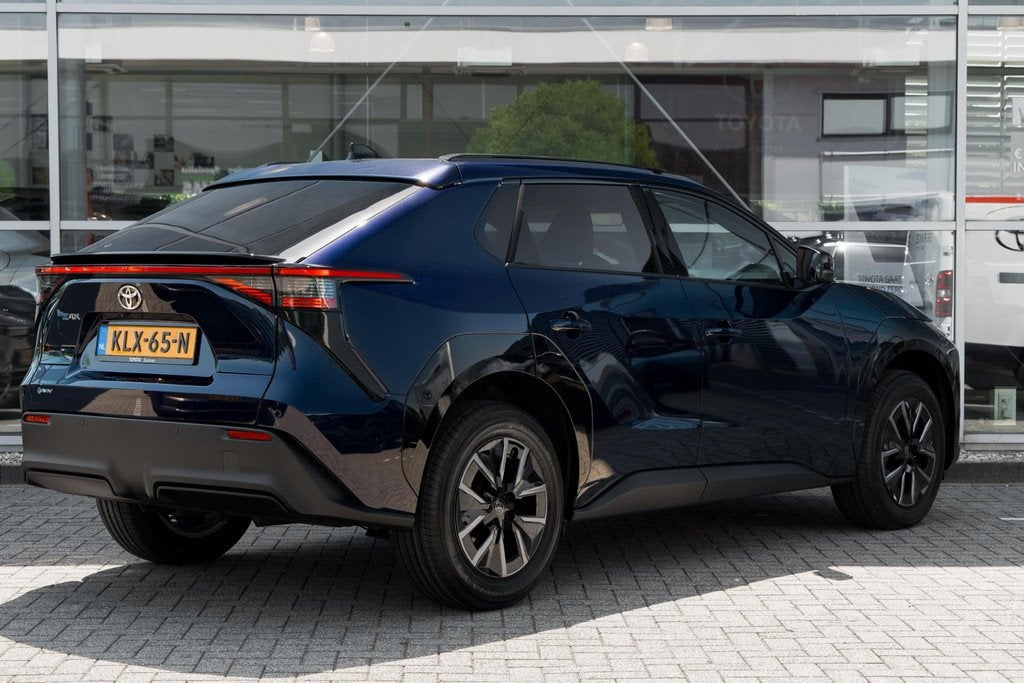 Toyota bZ4X Active Limited Edition 58 kWh VOORDEEL!, Auto's, Toyota, 444 km, Gebruikt, 750 kg, Blauw