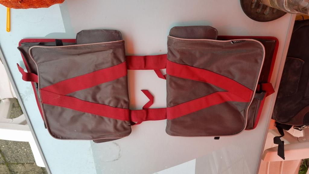 Nieuwe Beck dubbele fietstas - Grijs/Rood, Fietsen en Brommers, Fietsaccessoires | Fietstassen, Nieuw, Ophalen of Verzenden