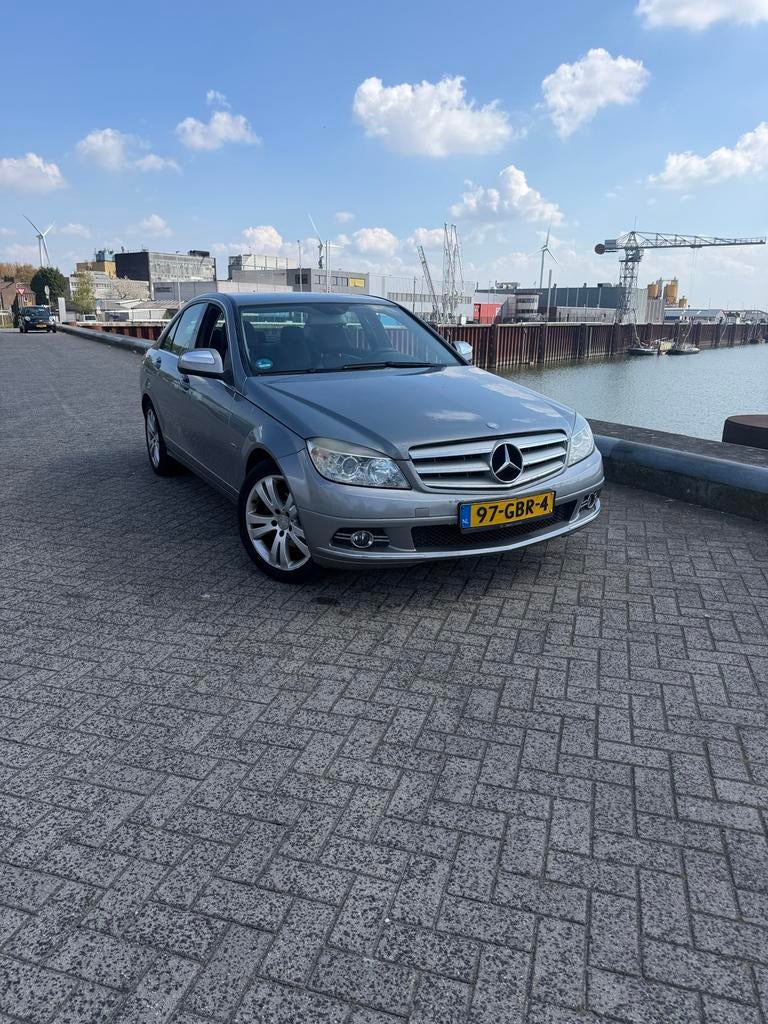 Mercedes-Benz C-Klasse 1.8 C180 Kompressor Sedan 2008 Grijs, Auto's, Mercedes-Benz, C-Klasse, Benzine, C, Sedan, Handgeschakeld