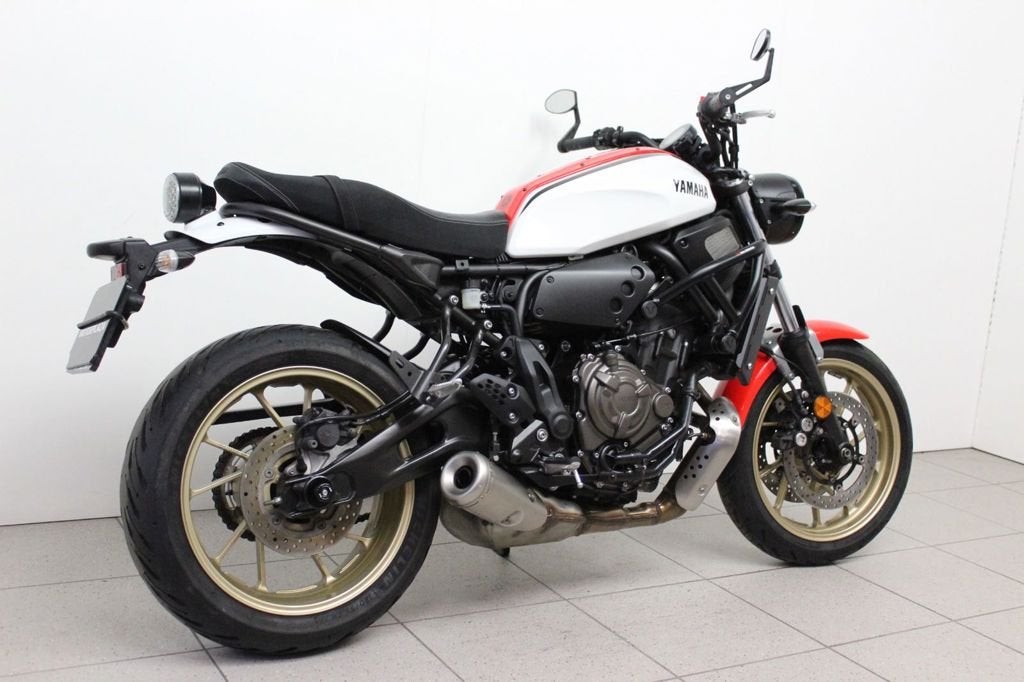 YAMAHA XSR 700, Meer dan 35 kW, Naked bike, Gebruikt, Bedrijf