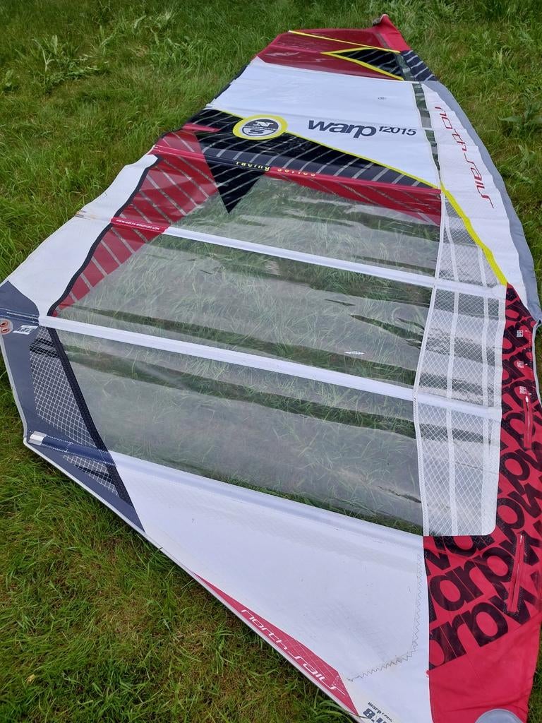 veel windsurf en windfoil
spullen te koop! Ook IQ foil., Watersport en Boten, Windsurfen, Met vin(nen), Met draagtas, Deelbare mast