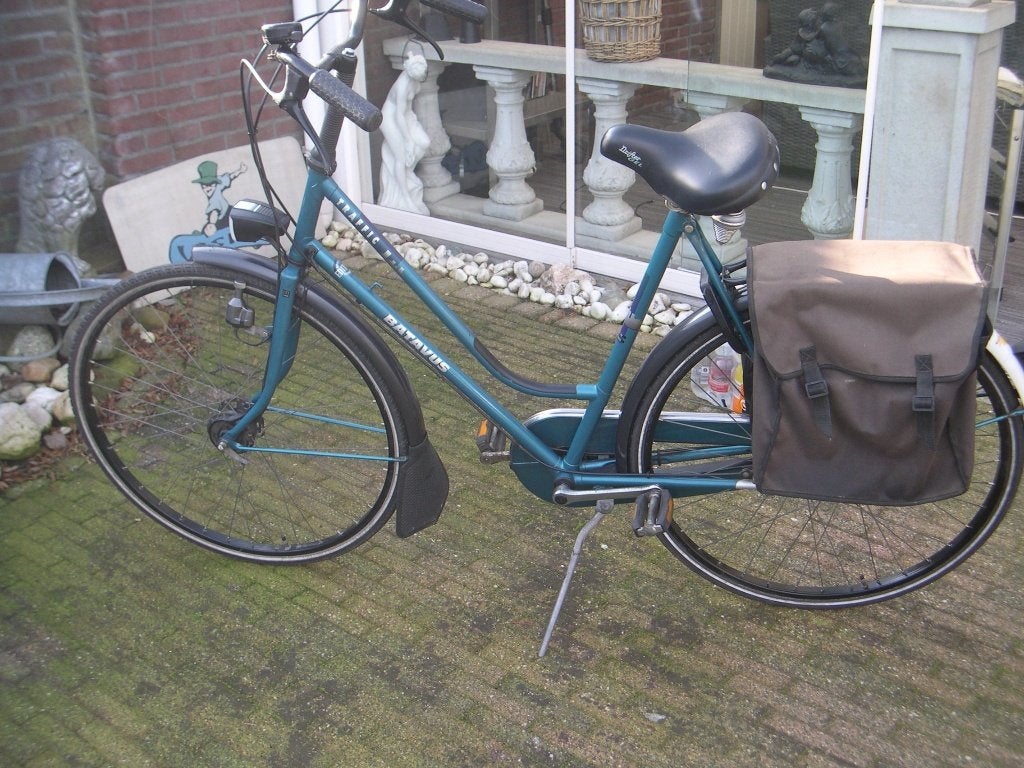 2 mooie goede dames fietsen batavus en stokvis, Ophalen, Versnellingen, Batavus, Zo goed als nieuw