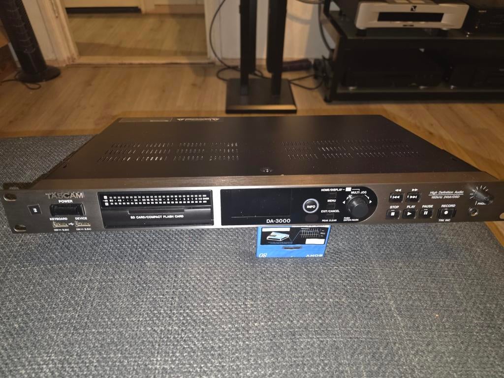 Tascam DA-3000 High Definition Audio Recorder, Ophalen of Verzenden, Zo goed als nieuw, Audio