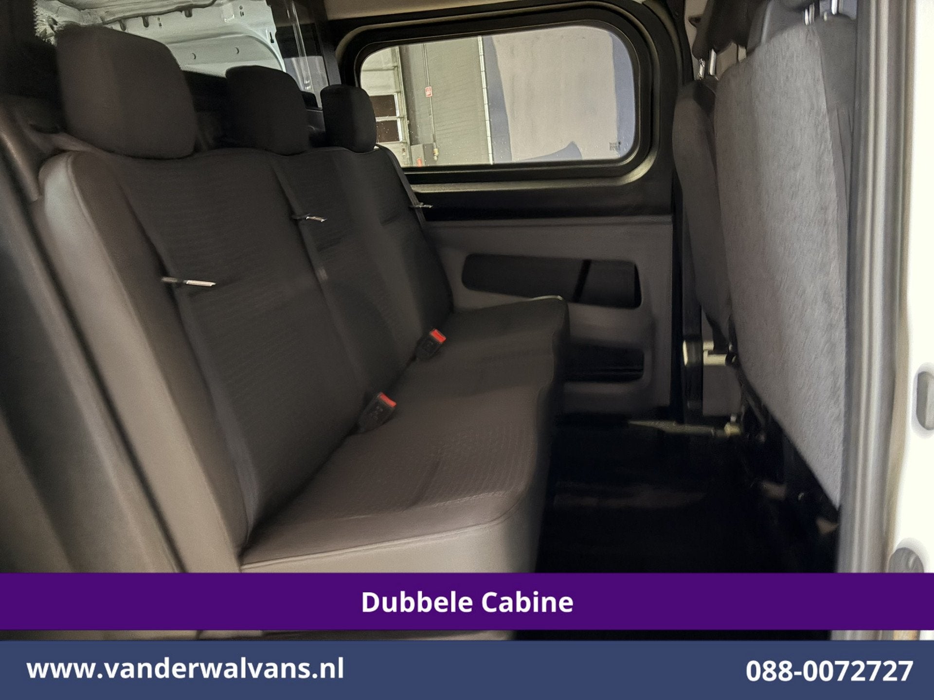 Ford Transit Custom 2.0 TDCI 170pk Automaat L2H1 Dubbele Cab, Auto's, Dealer onderhouden, Stof, 4 cilinders, 1887 kg