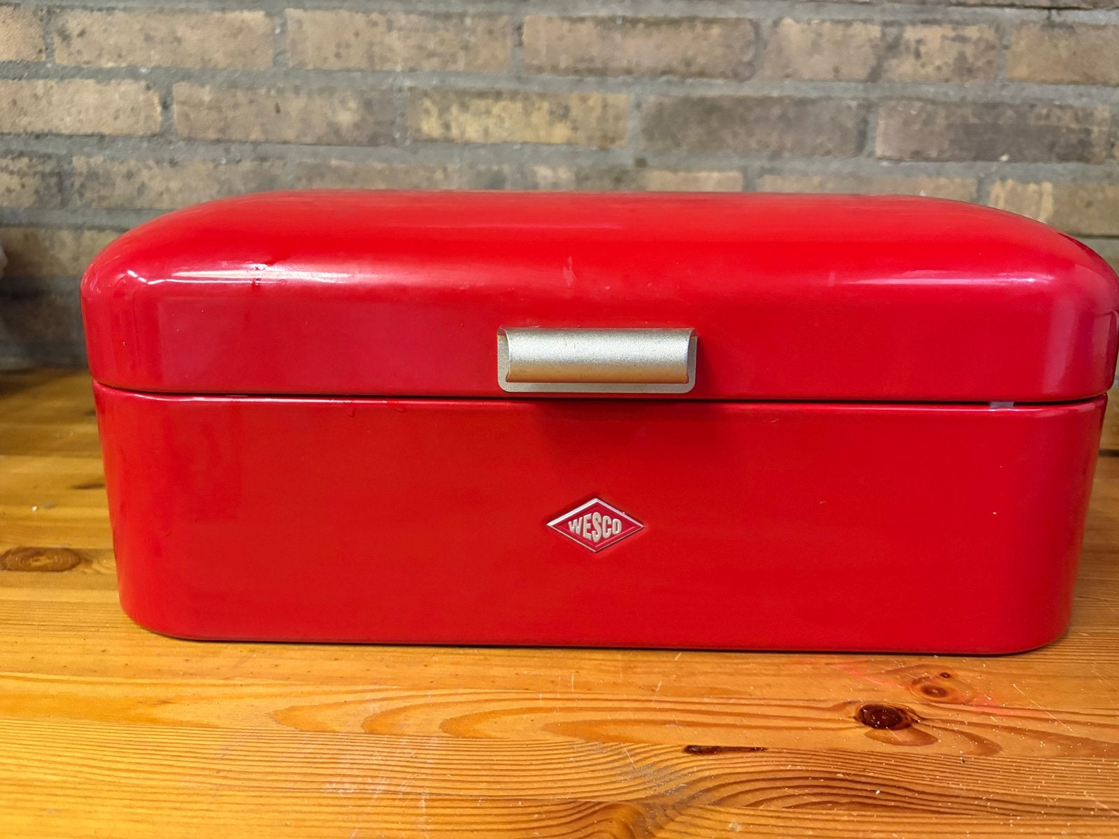Wesco Broodtrommel Rood - Zo goed als nieuw, Huis en Inrichting, Ophalen of Verzenden, Zo goed als nieuw, Metaal, Broodtrommel