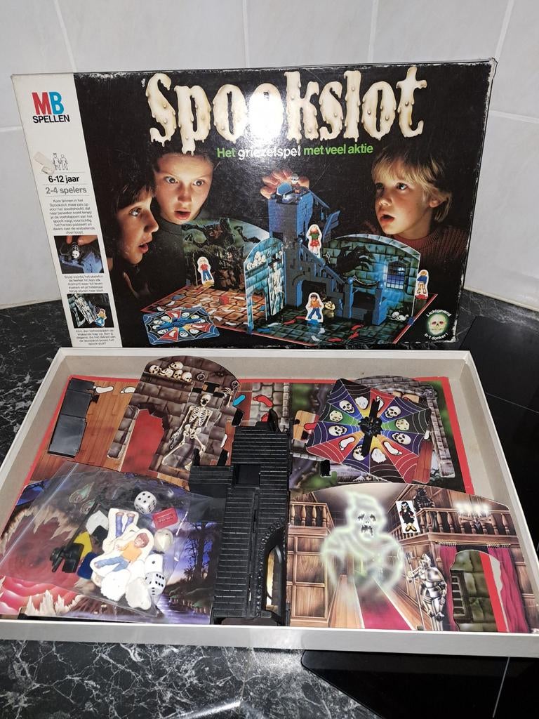 Spookslot, Een of twee spelers, Ophalen of Verzenden, Zo goed als nieuw, MB Spellen