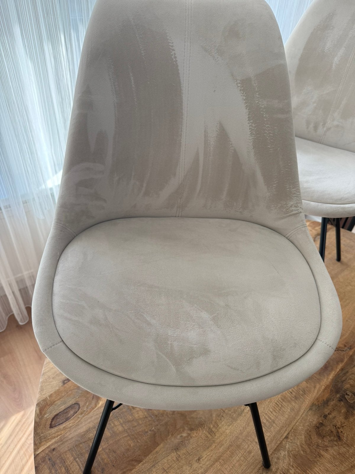 Suede eettafel stoelen, Ophalen of Verzenden, Zo goed als nieuw