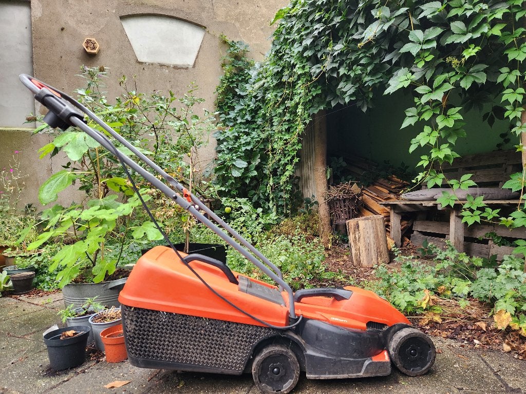 Grasmaaier Black & Decker, Tuin en Terras, Ophalen, Gebruikt, Elektrische grasmaaier, Black & Decker