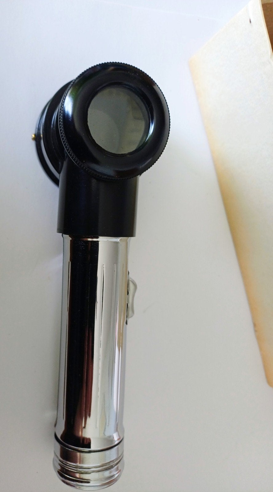Vintage Flash Magnifier 10x – NIEUW in originele doos, Ophalen, Zo goed als nieuw, Vergrootglas of Loep