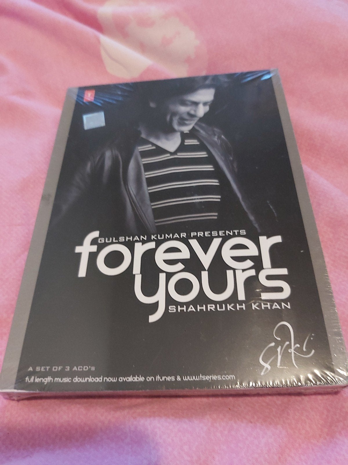 Shahrukh Khan. Forever Yours 3 Soundtrack's Acd's. Nieuw., Cd's en Dvd's, Cd's | Filmmuziek en Soundtracks, Bollywood, Ophalen of Verzenden