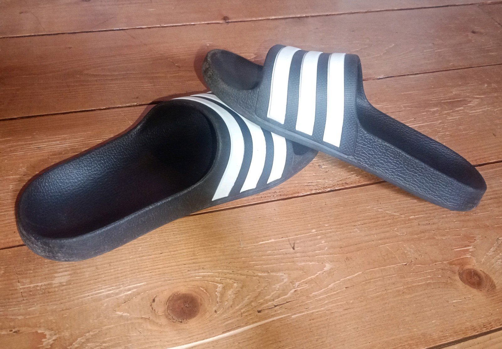Adidas slippers maat 35/36, Adidas, Gebruikt, Verzenden, Jongen of Meisje