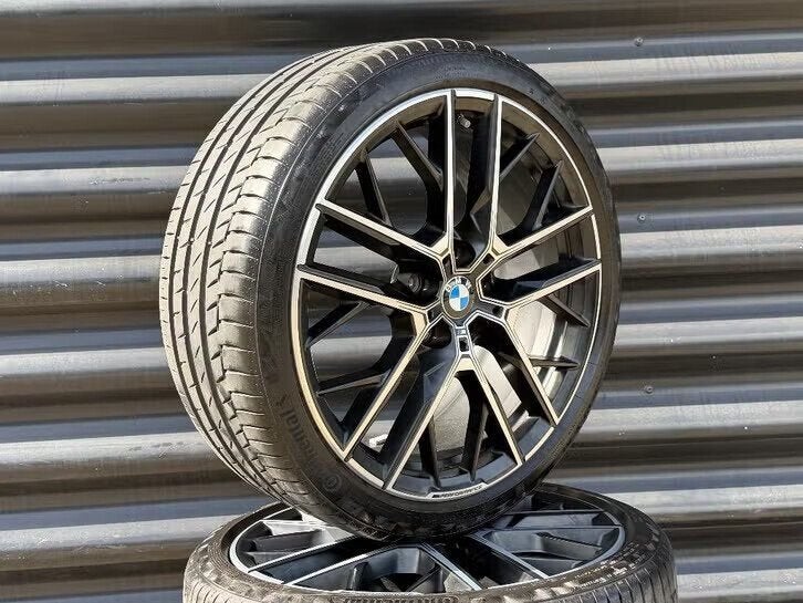 19” Orig Bmw M F40 F41 F42 F43 velgen styling 555M banden, Gebruikt, Banden en Velgen, 235 mm, Zomerbanden
