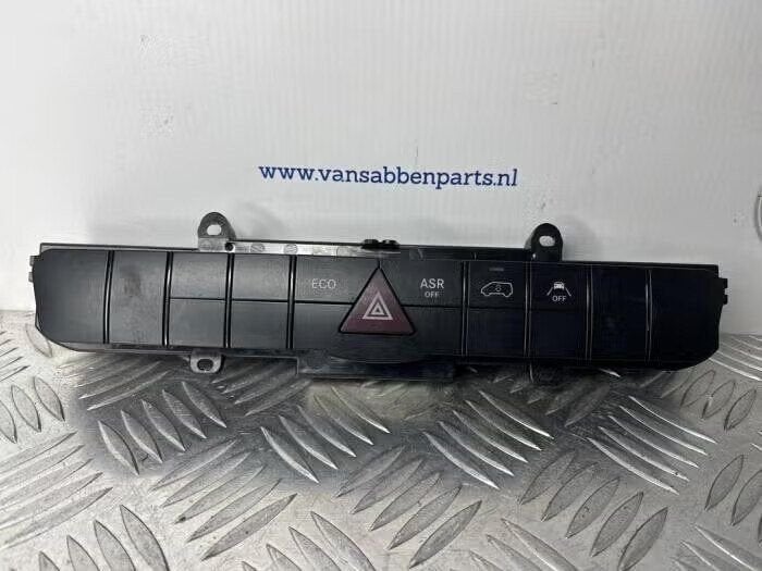 Paniekverlichtings Schakelaar van een Mercedes Sprinter, Ophalen of Verzenden, Gebruikt